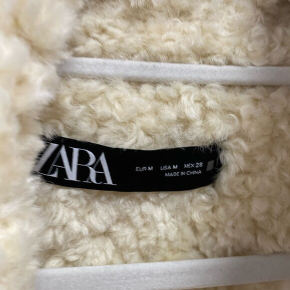 NWT ZARA FAUX FUR COAT SZ M - Picture 4 of 9